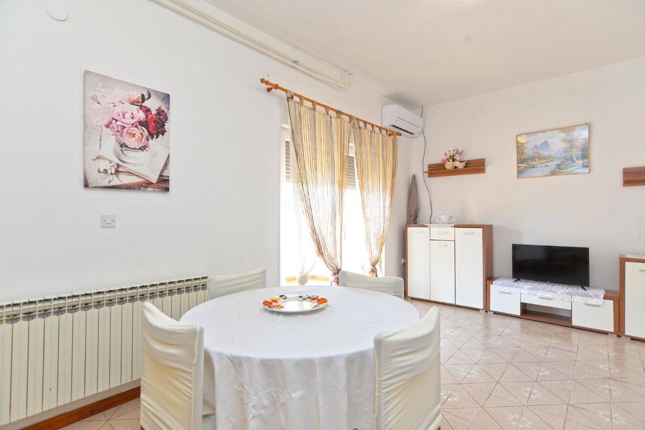 Apartment Silvio 1779 Banjole Exteriér fotografie
